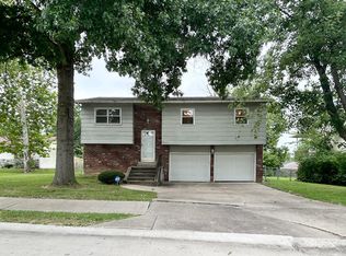 4507 Sherwood Pl, Columbia, MO 65202