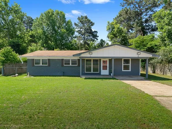 3707 Beechwood Ln, Texarkana, TX 75501