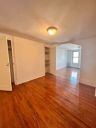 Rented by Aimee Grodanz, LREB