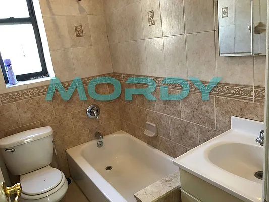 Rented by City View Living | media 15