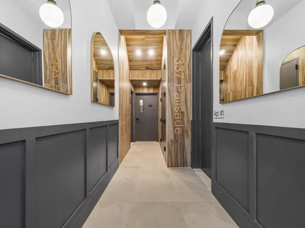 337 Palisade Avenue image 5 of 22