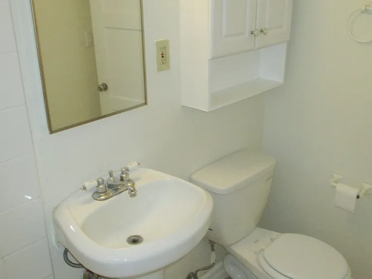 1240 S Marengo Ave #2 — Photo 8