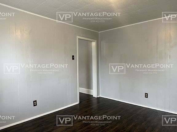 4th image of 840 Shawano Ave #D