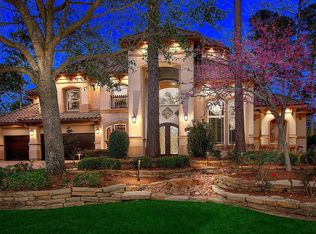 11 E Loftwood Cir, The Woodlands, TX 77382