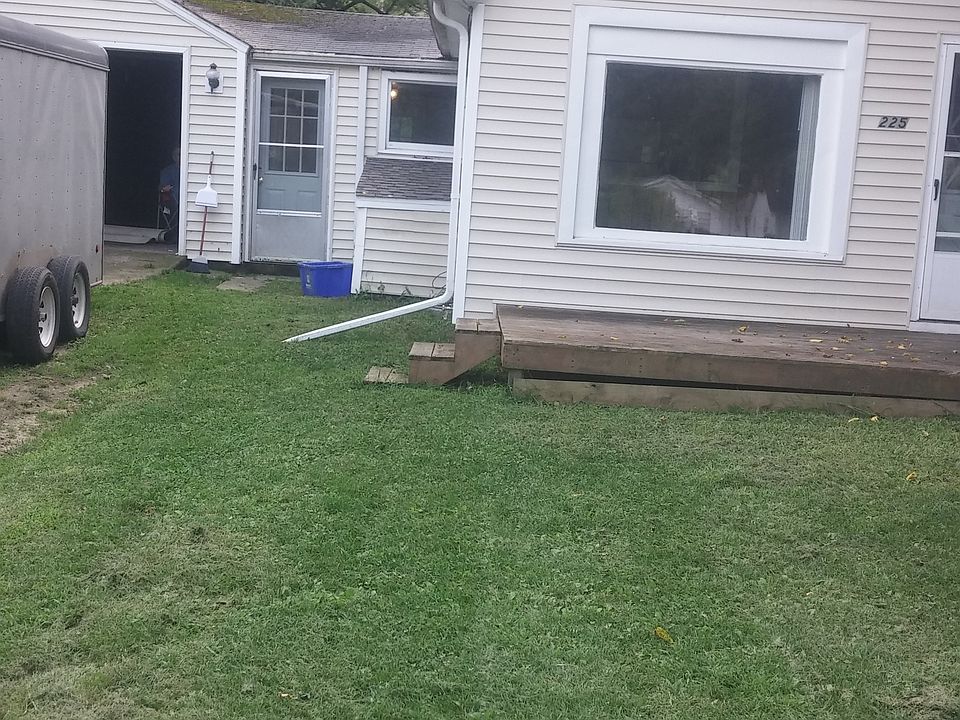 1st image of 225 Garfield Ave