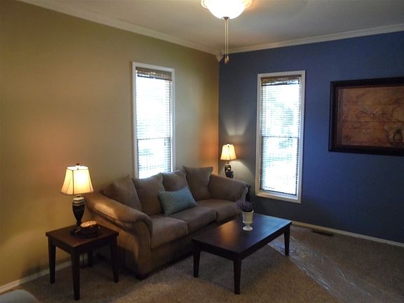3rd image of 626 N Race St