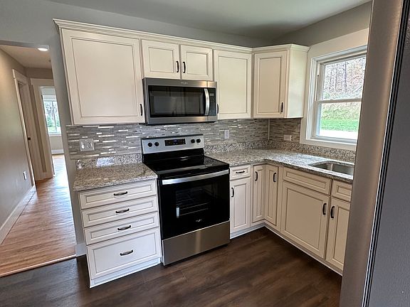 range, microwave, refrigerator, dishwasher