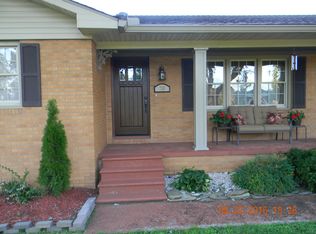 730 Eastview Dr, Madisonville, KY 42431