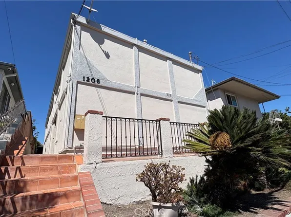 1206 W 25th St, San Pedro, CA 90731