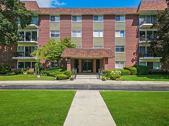 2nd image of 1025 S Fernandez Ave APT 2D