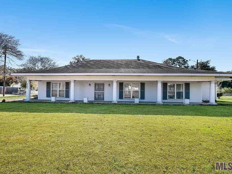 1st image of 58205 Labauve Ave