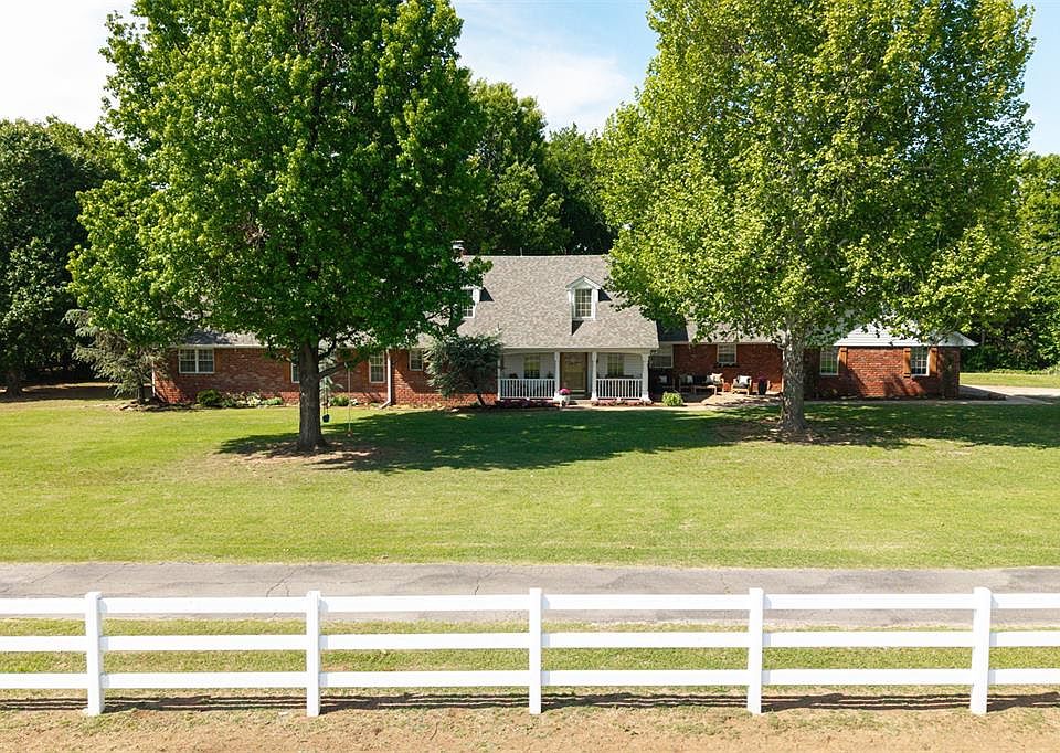 1st image of 11250 Greenwood Dr