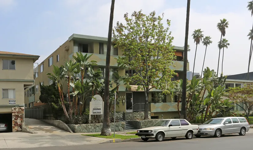 The Alexa Apartments — Photo 2