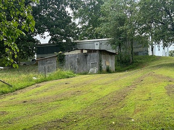 3rd image of 127 Vicksburg Ave
