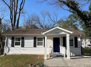 2900 Delray Dr NW, Atlanta, GA 30318