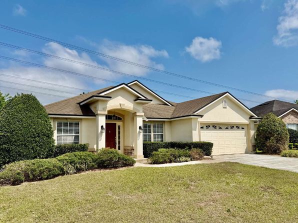929 Raindrop Ln