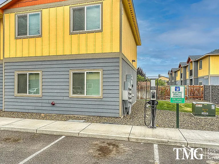 AP Properties — Photo 31