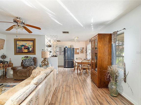 4th image of 3535 E Suzie Ln