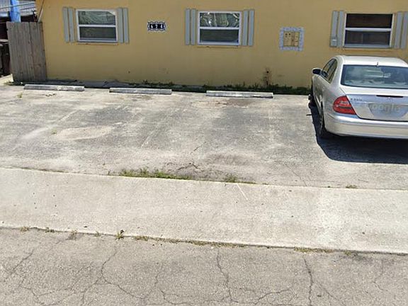 5th image of 624 Kifer St #2