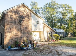 6220 Crosstimber Dr, Orange, TX 77632