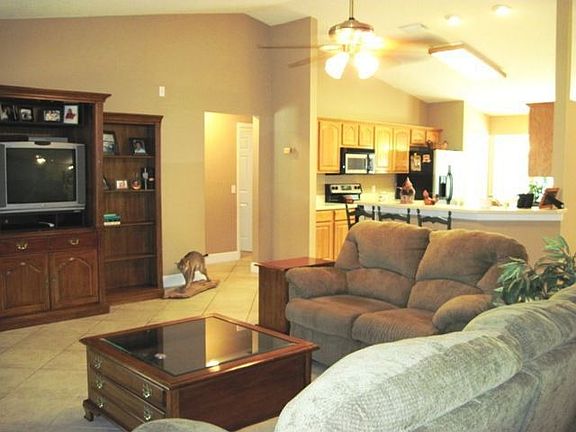 5th image of 455 Oakridge Trl