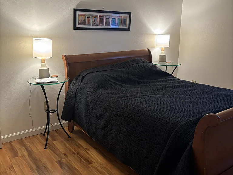 506 E Howell St #302 — Photo 6