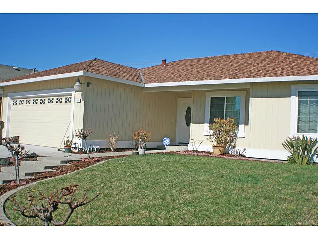 3319 Rocky Mountain Dr photo 1