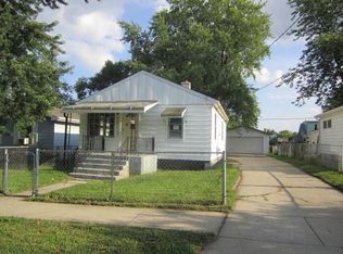 1307 Grand Blvd, Aurora, IL 60505