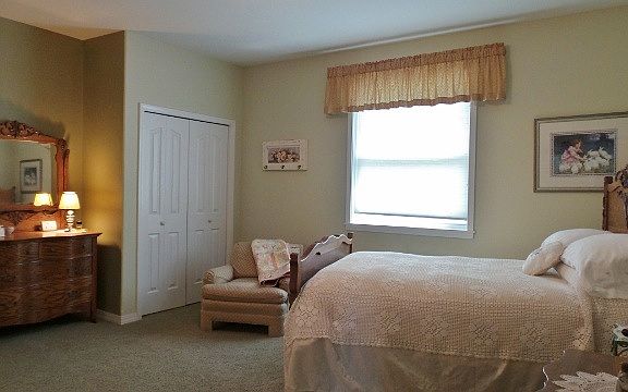 4th image of 4377 Nicole Ct