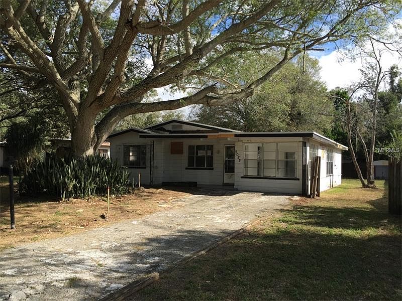 1st image of 5085 Flamingo Dr