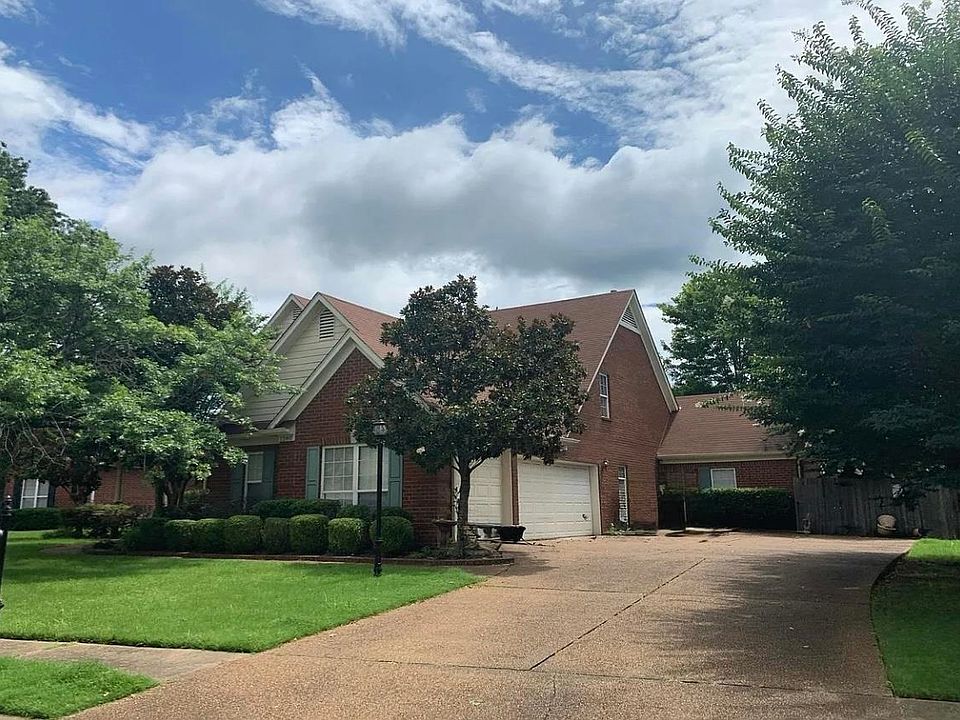 2nd image of 1280 Maconwood Cv