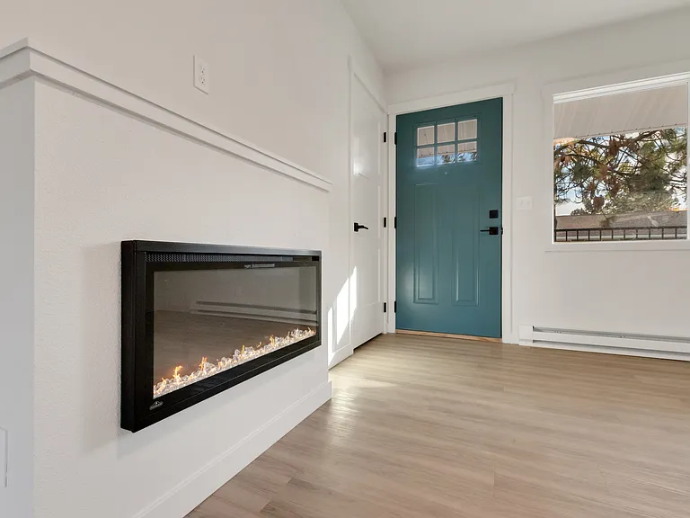 Timber Place by the Lake — Photo 12