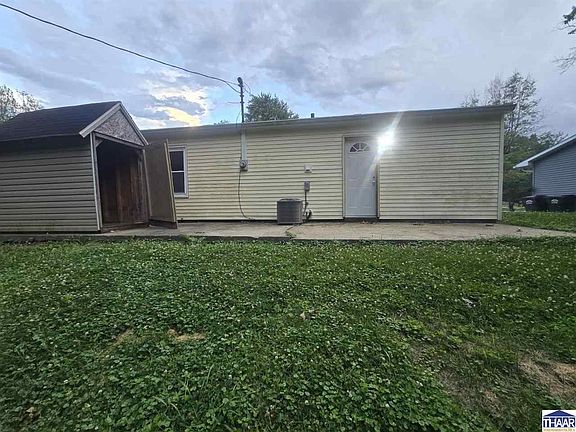 4th image of 1112 Magnolia Dr
