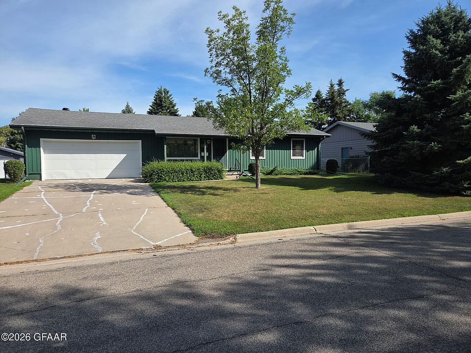 1st image of 207 Campbell Rd