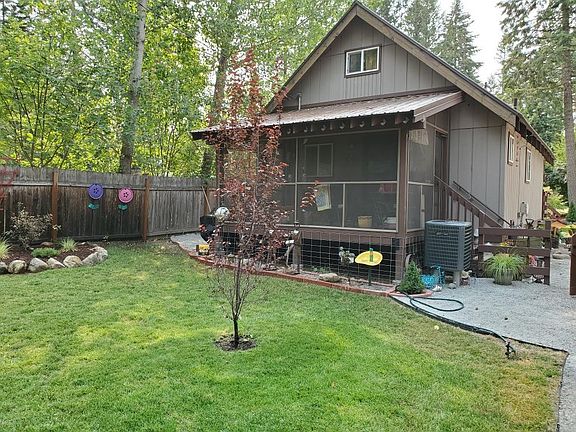 Screened in Porch