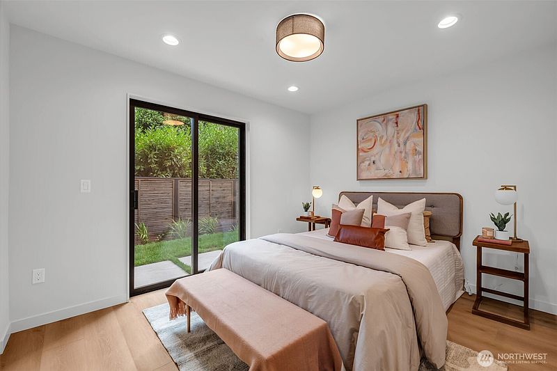 5th image of 6700 52nd Avenue S