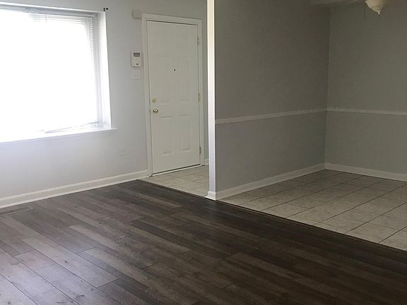2nd image of 2029 Beyer Ave #1