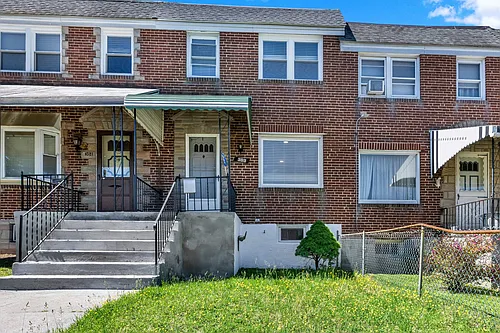 303 Arden Rd W Photo 1