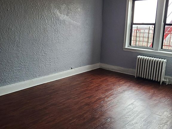 3rd image of 145 S 1st Ave APT 4