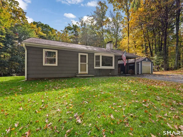 25 Park Lane, Newtown, CT 06470