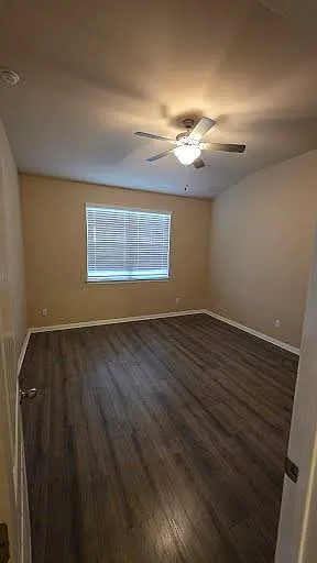 3 bed, 2.0 bath, 1685 sqft, $2,199 — Photo 3
