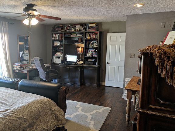 Bedroom or office