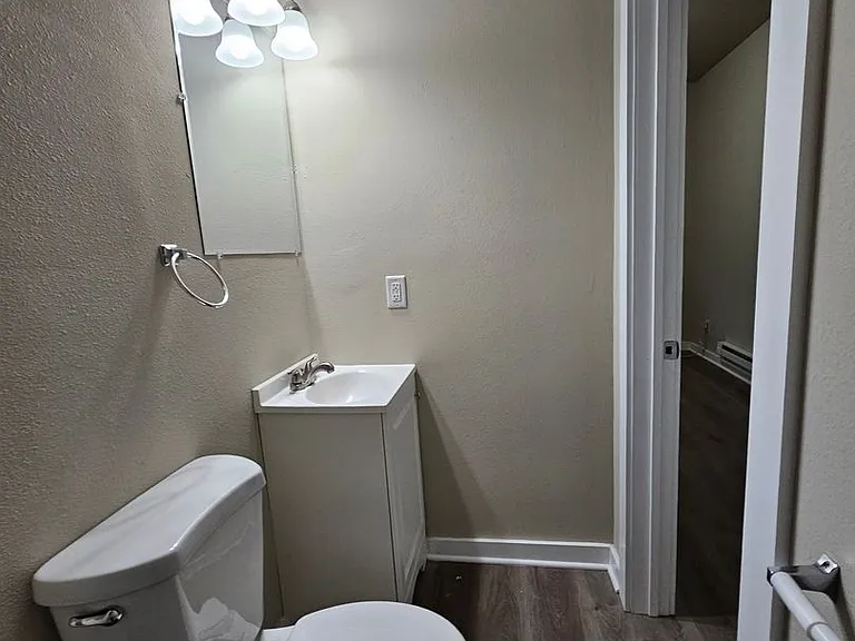 Robinson Heights — Photo 16