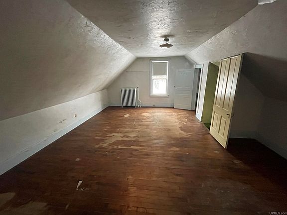 2nd image of 309 E Lincoln St