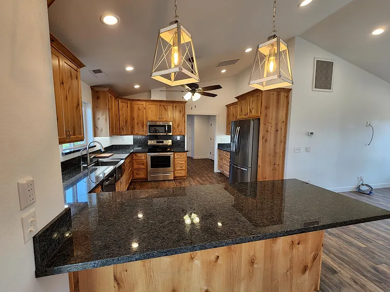 5571 Heavenly Pl — Photo 2