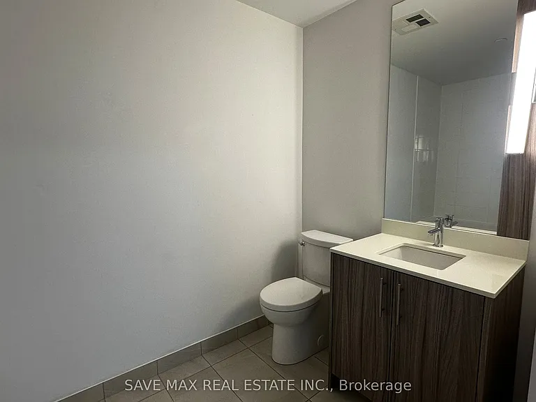 215 Veterans Dr #603 — Photo 16
