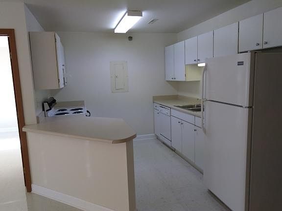 2nd image of 620 S 4th St Unit 104