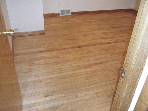 5102 North 60th Str -_ 13 -_ pics before