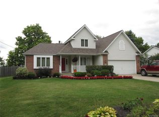 7680 Milestrip Rd, Orchard Park, NY 14127