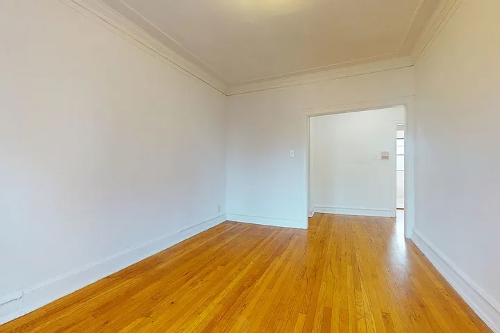 5300-5308 S. Greenwood Avenue — Photo 25